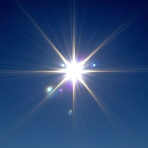 朋友们,今天对节气养生做一个小节,二十四节气表征一年中天文季节气候的更替变化