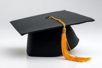 提升大学生心理健康的辅导员策略与资质要求解析