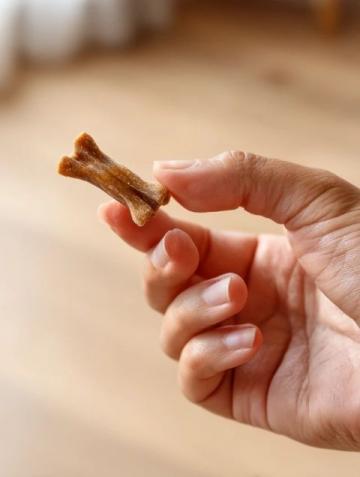 冬日家庭美食:自制香脆核桃糖,简单易做营养满分