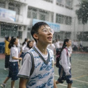 给全市中小学生建心理档案长葛市教体局设立“学生心理健康档案卡