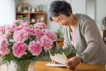 中老年人如何养生(中老年人养生朋友圈)
