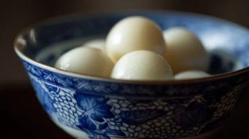 四季养生一碗粥(四季养生粥一碗穿越时光的温柔药膳)