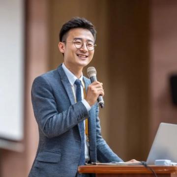 吕梁学院举办心理健康系列讲座(吕梁学院心理健康系统)