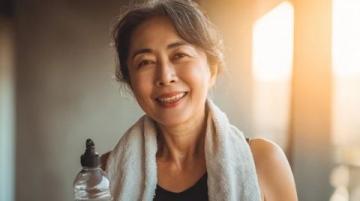 70岁刘晓庆分享养生秘诀:五步高效保健法