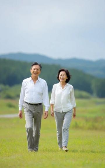 中年恋爱的青春秘诀:如何用爱情养生焕发活力