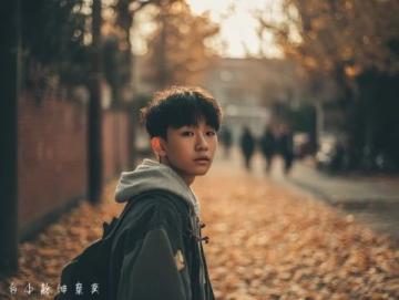 中国的年轻人有多么厉害?2017年,年仅20的浙江男孩陈浩归