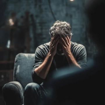 职场人该如何保持心理健康我认为,以下是一些职场人保持心理健康的方法