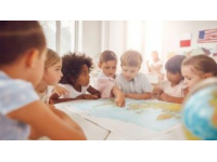 全方位呵护学生心灵成长：小学心理健康教育的关键策略与实施路径