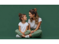 如何构建健康的亲子关系，保障小学生的心理健康？