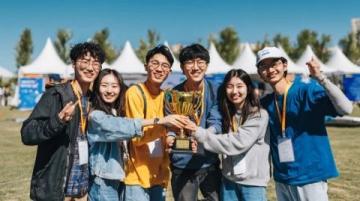 黄鹤心晴志愿者守护青少年暑期心理健康成长