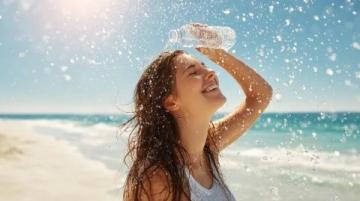夏季高温情绪管理：实用技巧，守护心理健康