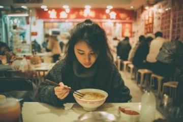 腊八粥里的精选之道：健康益智营养