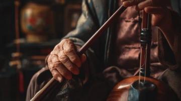 黄帝内经养生智慧:身心平衡与情绪调适的艺术