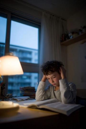 如何保障孩子心理健康:四大关键要素不容忽视