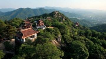 探寻中国六大隐秘仙境：年度养生度假胜地之旅