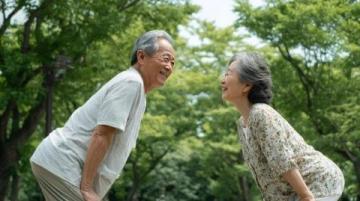 中医运动养生:太极拳、八段锦、五禽戏、易筋经、六字诀等5招助您健康平衡