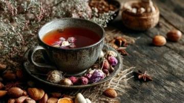 春天里的养生茶:五款应季茶方助你顺应天时