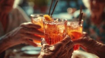 夏季老年人如何养生?超实用的夏季老年养生小知识!