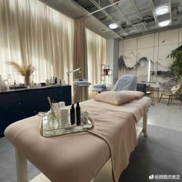 贵州超市理货员转型月薪6000元的高端推拿师