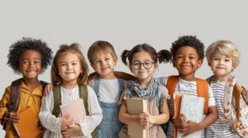 幼儿园小中班健康课:卫生小侦探探秘之旅
