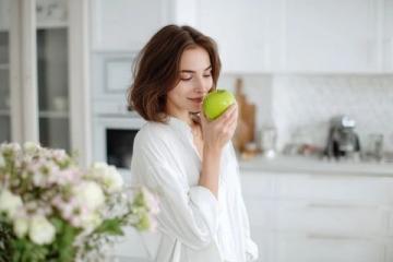 如何通过食疗养生提升身心健康？
