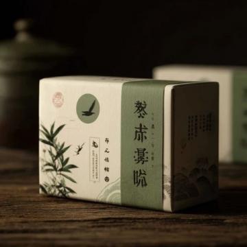 春夏养阳，秋冬养阴是中医学中的一条重要养生原则，体现了顺应四季变化