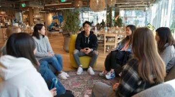 维持良好社交关系对心理健康的积极作用不可或缺