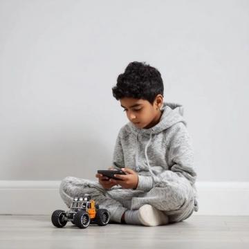 孩子沉迷电子产品？教你几招让他们健康玩转数字世界！