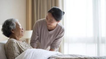 老年人如何通过头部保健实现有效养生?