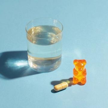 每日养生必备——金银花茶,健康好选择