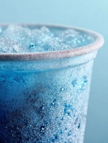 清晨第一杯水:温水还是凉水,哪种更养生?