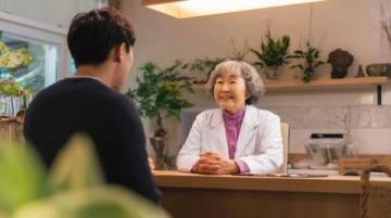 本周日上午,我来到宜昌市中医医院看专家。