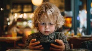 孩子沉迷电子产品?教你几招让他们健康玩转数字世界!