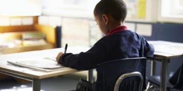 小学生心理健康与身体发育同样重要