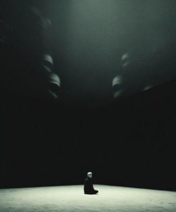 揭秘日常瞬间中的中医养生智慧:晒太阳与自然融合之道