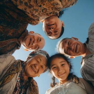 年轻人和老人最好分开住，为什么越来越多的年轻人不跟父母同住？