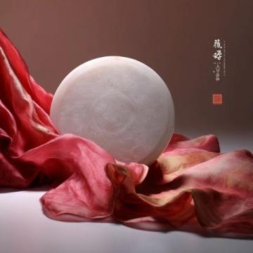 古法八段锦是一种传统养生功法,动作柔和连贯,适合零基础者练习