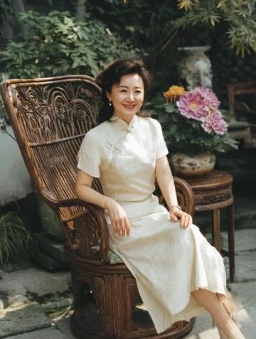 广东贤妻:传承粤式养生秘籍,居家烹饪中的诗篇