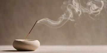 顺应天时,让艾灸养生更高效——最佳时间指南
