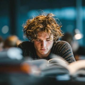 大学最容易挂科的课程有哪些?过来人忠告:选课要谨慎!