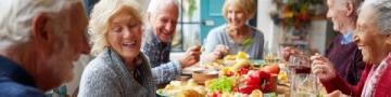 老年人养生秘籍:饮食运动、作息规律,保持心态积极