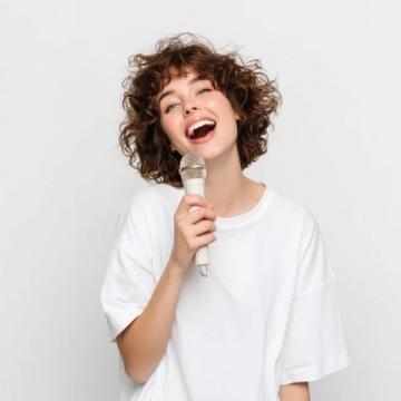 唱歌竟是长寿秘诀之一:愉悦呼吸享健康
