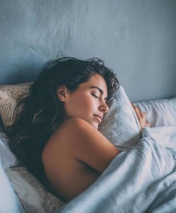 每天晚上10分钟的“睡前五式”能提高睡眠质量