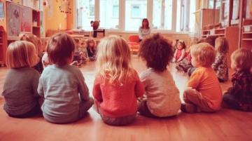 幼儿园心理健康情绪活动案例: 蔬菜一家幼儿科学教育体验