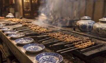 河北特色美食：面食、驴肉火烧与地方风味佳肴荟萃华北平原