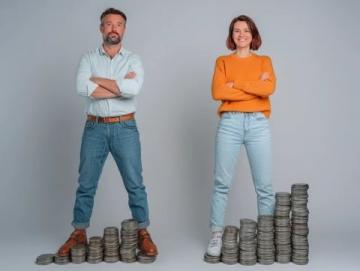 人活一辈子，金钱健康哪个重要