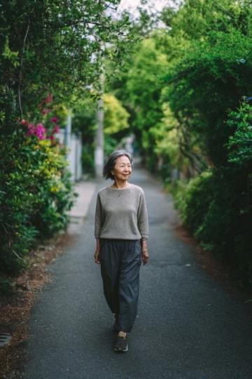 五十四载养生理,岁月从容心自定