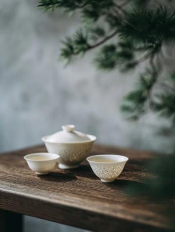 夏日减肥好时节：四款中医古法减肥茶推荐