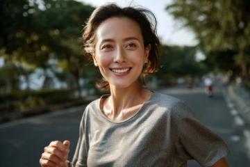 有人说中年女人最佳养生就是闲着,然,我并不赞同。闲,并非全然静止。春生夏长