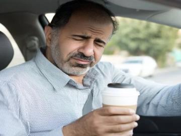 如何在车上不晕车?——不吃药,掌握这些小技巧!